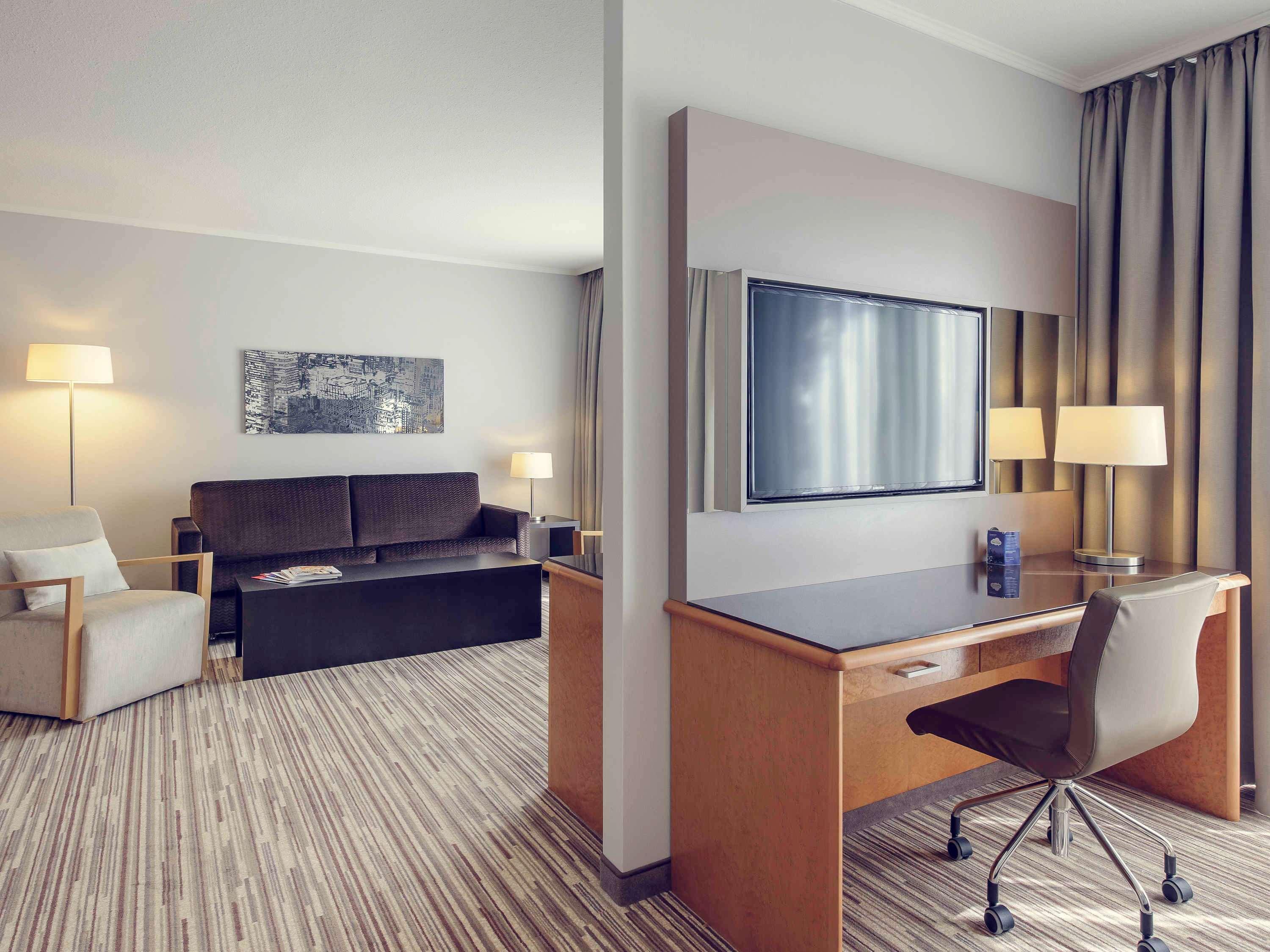Mercure Duesseldorf Kaarst Bagian luar foto